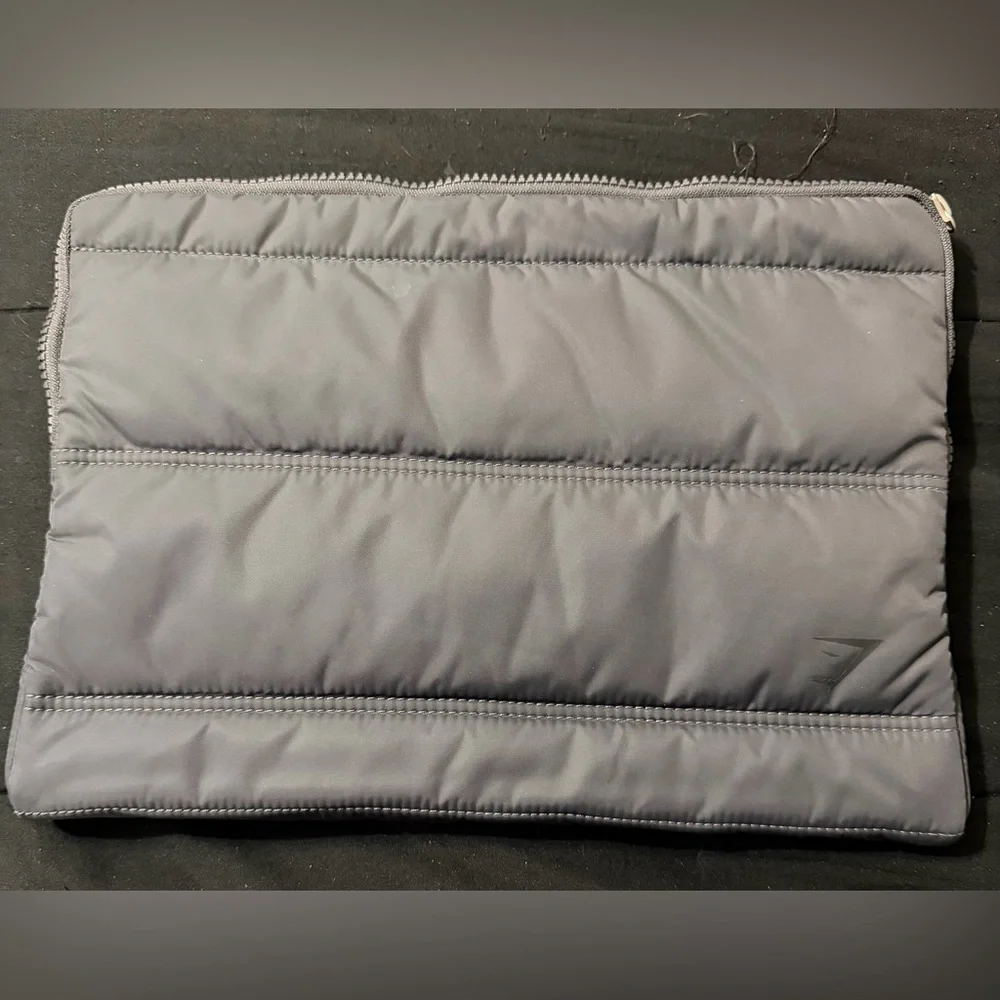Gymshark Laptop Sleeve